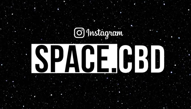 Logo Space CBD na černém pozadí.