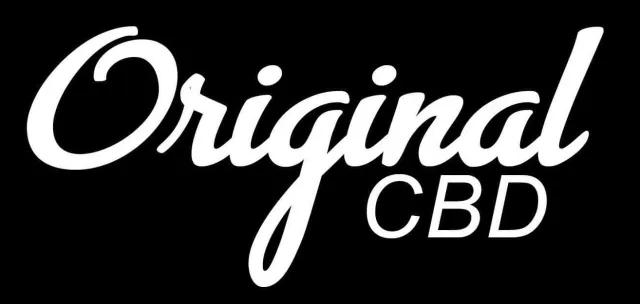 Logo Original CBD Shop v bílé barvě na černém pozadí